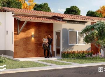 b9wzruw2nze4mjq4mjq5njk5_md · Vende-se Casa no Cond. Rafaela - Vila Piramide - 2 quartos - Quintal-2 banheiros