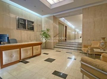 496452_i83L2T_49645266eb14aeb0ee3.jpg · Apartamento á venda com localização privilegiada no Centro Histórico de Porto Alegre, em prédio trad