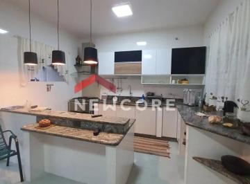 Casa · 300m² · 3 Quartos · 4 Vagas · Casa em  Rua das Seringueiras - Jaraguá - Uberlândia/MG