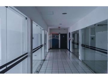 Comercial · 22m² · 1 Vaga · Ponto em Várzea, Recife/PE de 22m² para locação R$ 1.500,00/mes