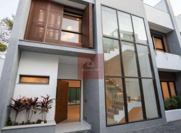 Casa · 651m² · 4 Quartos · 4 Vagas · CASA EM CONDOMÍNIO FECHADO COM 4 SUÍTES E 4 VAGAS