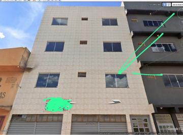 Comercial de 6 quartos, Recanto das Emas · VENDO PRÉDIO ESCRITURADO COM 06 KITS E UMA LOJA DE 120m2 !!
