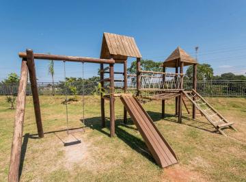 058b40be-3a33-40c0-8375-68e4bebe855c-playground-imagem-do-condominio-apartamentos-parque-princesa-do-vale-2018092619310578211729879137530.jpg · Apartamento no Condomínio Princesa do Vale: 2 Dormitórios, Garagem Coberta e Infraestrutura Completa