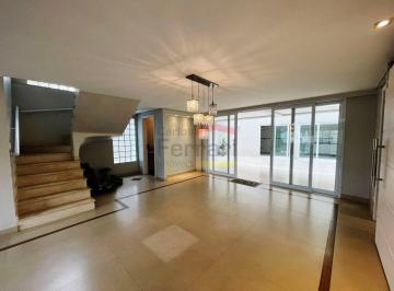 Casa · 249m² · 4 Quartos · 4 Vagas · CASA PARA VENDAPROXIMO A BRAZ LEME.