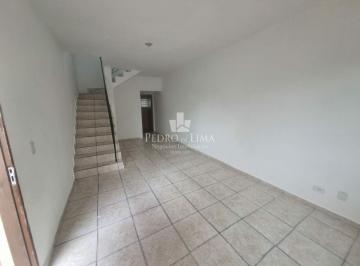 Casa · 150m² · 3 Quartos · 2 Vagas · Sobrado frontal de 3 quartos, sendo 1 suíte e 2 vagas na Ponte Rasa