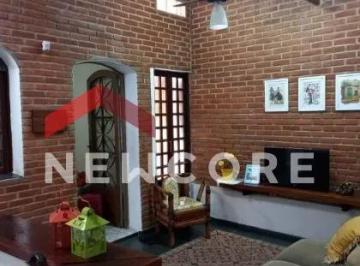 Casa · 180m² · 2 Quartos · 2 Vagas · Casa em  Rua Leoberto Leal - Jardim Santa Mena - Guarulhos/SP