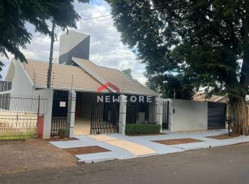 Casa · 247m² · 3 Quartos · 2 Vagas · Casa em Rua Saint Hilaire - Zona 05 - Maringá/PR
