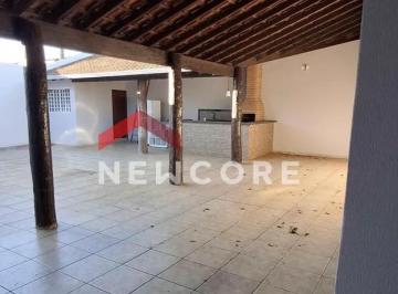 Casa · 193m² · 3 Quartos · 3 Vagas · Casa em Rua Capitão Mário Rossi - Jardim Petrópolis - Bauru/SP