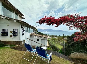 Ca0319 (6) · Casa com vista à venda em Ilhabela