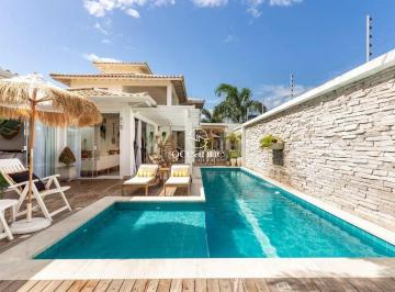 Casa · 230m² · 6 Quartos · 2 Vagas · Residência de Alto Padrão com Sofistificação e Conforto em cada Detalhe