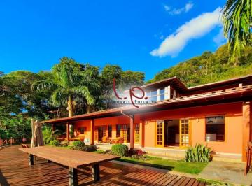 Casa de 7 quartos, Petrópolis · Casa com 7 Suítes e Linda Vista no Condomínio Quinta do Lago em Itaipava.