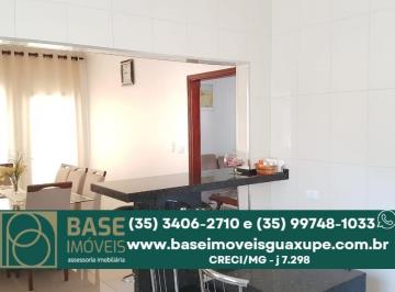 Casa de 5 quartos, Guaranésia · Casa à venda no Centro em Guaranésia/MG