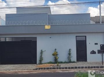 Foto 01 · Casa, Jardim América, Uberlândia, MG