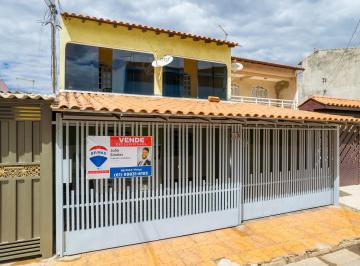 Casa de 4 quartos, Samambaia · Casa 4 quartos na Samambaia