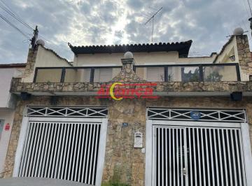 Casa · 220m² · 3 Quartos · 3 Vagas · Sobrado com 3 quartos para alugar,  220m² - Vila Zamataro  - Guarulhos /SP - por R$6.000,00