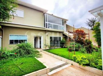 Casa · 300m² · 3 Quartos · 4 Vagas · Casa  de Vila no Jardim Hípico Espaço, Segurança e Conforto em um Só Lugar