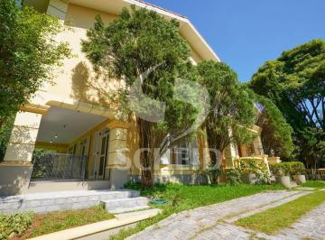 Casa · 464m² · 4 Quartos · 4 Vagas · Casa de Alto Padrão com Segurança  Total no Alto da Boa Vista!
