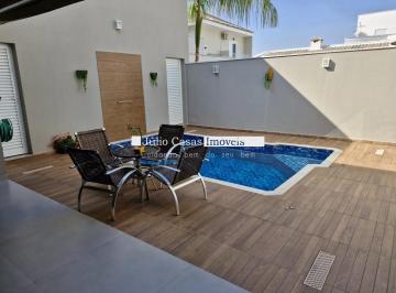 Casa · 250m² · 3 Quartos · 4 Vagas · Casa a venda com 3 suítes no  Condomínio Villa dos Inglezes