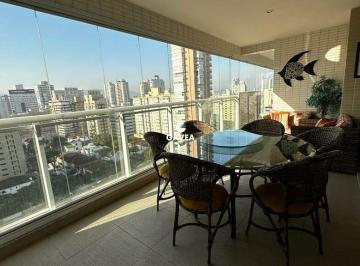 Apartamento · 181m² · 3 Quartos · 2 Vagas · Apartamento à venda no Gonzaga em Santos.