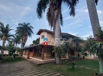 bc996cd6444bc0b742539bad254cd74004ff20c5 · Chácara com 3 dormitórios à venda, 332 m² por R$ 1.800.000,00 - Praia dos Namorados - Americana/SP