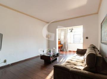 Casa · 200m² · 3 Quartos · 6 Vagas · Sobrado á Venda no Alto da Boa Vista com 200m², 3 quartos sendo 1 suíte, 6 vagas.