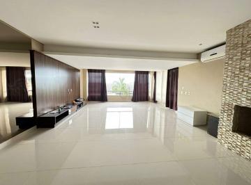 Casa · 550m² · 5 Quartos · 4 Vagas · LINDA CASA NO CONDOMÍNIO JARDINS DO LAGO QD 9 COM 5 QUARTOS