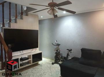 Casa · 240m² · 3 Quartos · 2 Vagas · Excelente sobrado amplo com 240m² localizado no Centro de Diadema/SP.