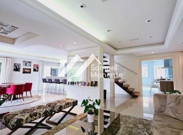 Casa · 460m² · 4 Quartos · 6 Vagas · Espaçosa casa de 460m2