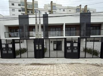 Casa · 102m² · 3 Quartos · 1 Vaga · Sobrado à venda no bairro Saguaçu - Joinville/SC