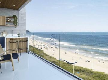 Apartamento · 226m² · 4 Quartos · 3 Vagas · Apartamento de alto padrão com 4 suítes frente mar na Praia Brava