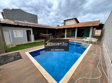 Casa de 3 quartos, Sobradinho · Casa condomínio rk pé direito alto 3 quartos piscina e churrasqueira Sobradinho 