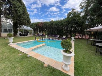 Casa · 800m² · 5 Quartos · 4 Vagas · Casa de alto padrão, rua fechada. segurança 24h. 5 suites. 800 m² , Morumbi