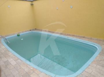 Casa · 205m² · 4 Quartos · 2 Vagas · Sobrado com Piscina 4 Quartos 4 banheiros 2 vagas cobertas, sendo 180 m²