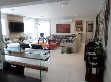 Apartamento · 248m² · 4 Quartos · 4 Vagas · Todo Reformado 248m 4 suítes ar condicionado 4 vagas muito verde