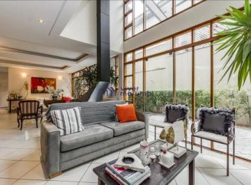 Casa · 370m² · 4 Quartos · 4 Vagas · Casa à Venda em Rua Fechada na Cidade Jardim