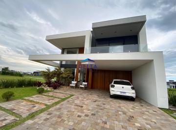 Casa · 300m² · 4 Quartos · 3 Vagas · Casa de condomínio à venda em Torres/RS