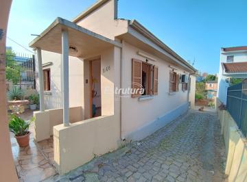 Casa · 141m² · 2 Quartos · 1 Vaga · Linda casa para venda em excelente localização