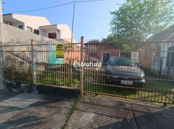 Casa · 950m² · 2 Quartos · 1 Vaga · Vendo terreno ideal para construção de prédios, com excelente localização