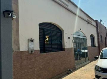 Casa · 190m² · 3 Quartos · Casa à Venda no Centro de Cáceres.