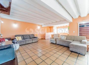 Casa · 316m² · 4 Quartos · 6 Vagas · Casa ampla no Jabaquara