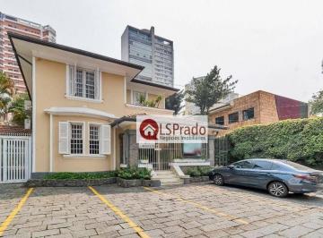 b5f5ceb732e2e95d3bd59160250b1410445bb997 · Ao lado do Metrô Marechal, casa com 6 banheiros, cozinha, recepção, 12 salas, sala de reunião, sala 