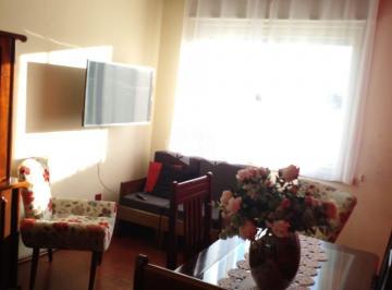 464872_i8jY36X43_4648726511d3c039d91.jpg · Crédito Real Petrópolis vende apartamento de dois dormitórios próximo a PUC
