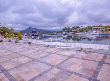 b3014ad95c89e872c8816f87597d0e50f2055bbf · Casa com 5 dormitórios, 751 m² - venda por R$ 12.500.000,00 ou aluguel por R$ 12.000,00/dia - Marina