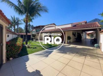Casa · 471m² · 4 Quartos · 6 Vagas · Casa Linear em Condomínio em Jacarepaguá à venda
