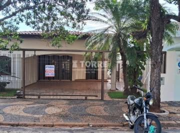 0 · casa à venda em Jardim Chapadão