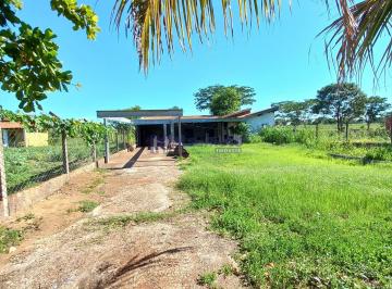 Casa · 3 Quartos · Casa em Condomínio em Retiro das Palmeiras  -  Três Lagoas