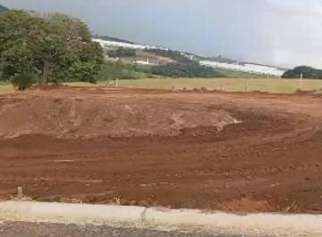 Foto 01 · Terreno - Extrema