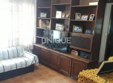 Casa · 231m² · 3 Quartos · 2 Vagas · Casa térrea à venda no centro de Jundiaí- SP