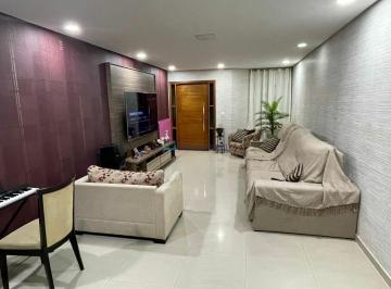 Casa · 250m² · 3 Quartos · 4 Vagas · Sobrado Bairro Assunção em Santo André