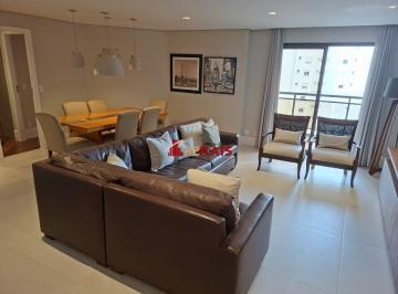 Apartamento · 130m² · 3 Quartos · 2 Vagas · Flat com ótimo preço no bairro Moema. Confira!
